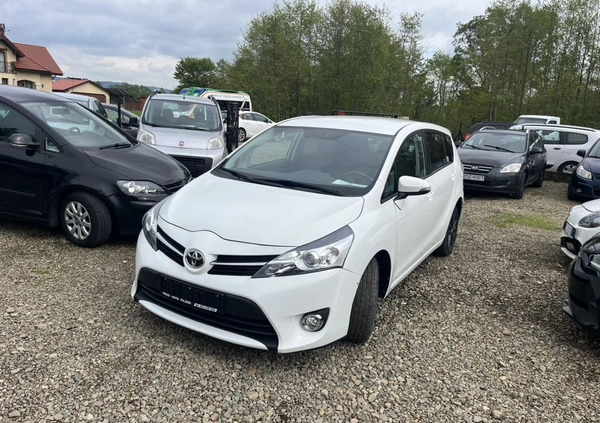 Toyota Verso cena 36700 przebieg: 150300, rok produkcji 2014 z Łaskarzew małe 232